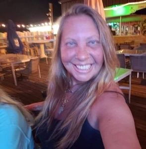 Meet your Posher, Cindy